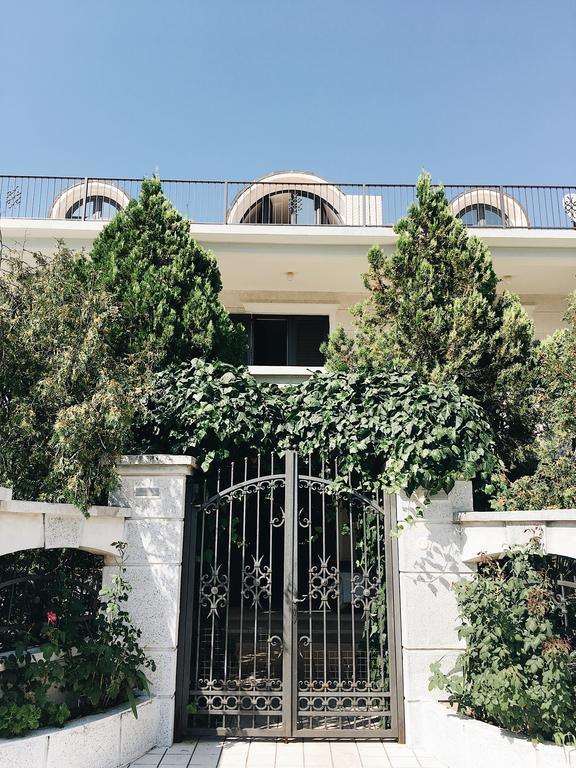 Villa Teuta リサン エクステリア 写真